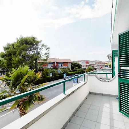 Appartement R10 - Trilocale A 20 Mt Dalla Numana